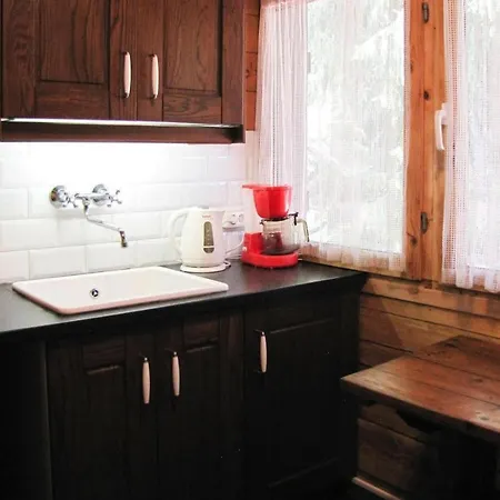Great Holiday In The Middle Of Nature And Right On The Lake, Holiday home Natac Wielka