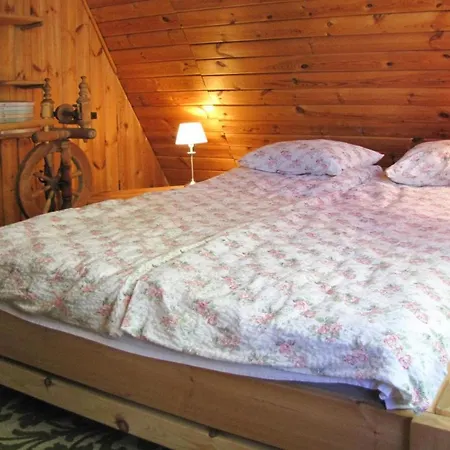 Great Holiday In The Middle Of Nature And Right On The Lake, Natac Wielka